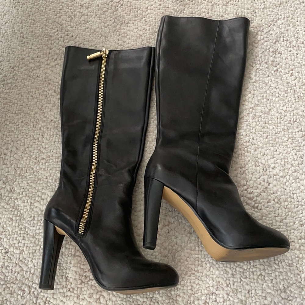 Like new Banana Republic Black Leather boots